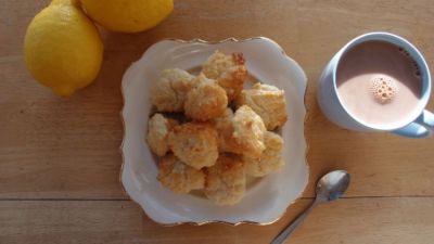 Lemon Yoghurt Muffins
